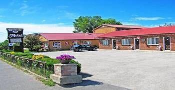 Hawberry Motel